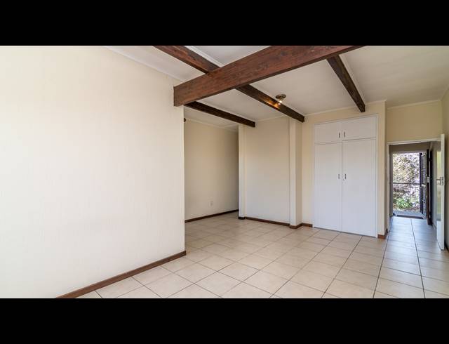 1 BEDROOM APARTMENT FOR SALE IN WENDYWOOD